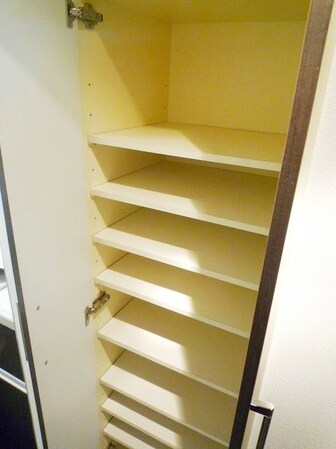 グロースメゾン用賀の物件内観写真